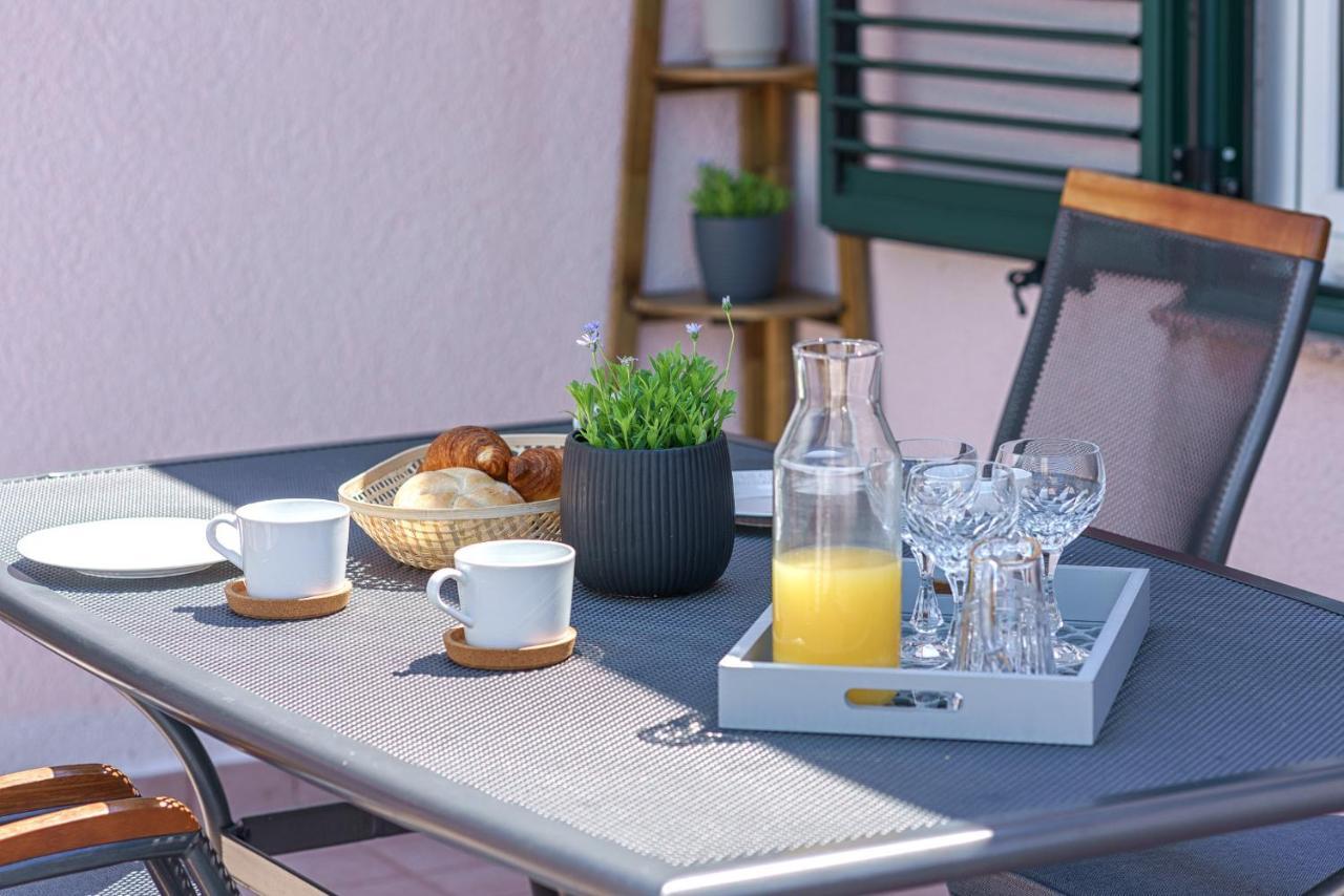 Family Petrov Apartments Водице Екстериор снимка
