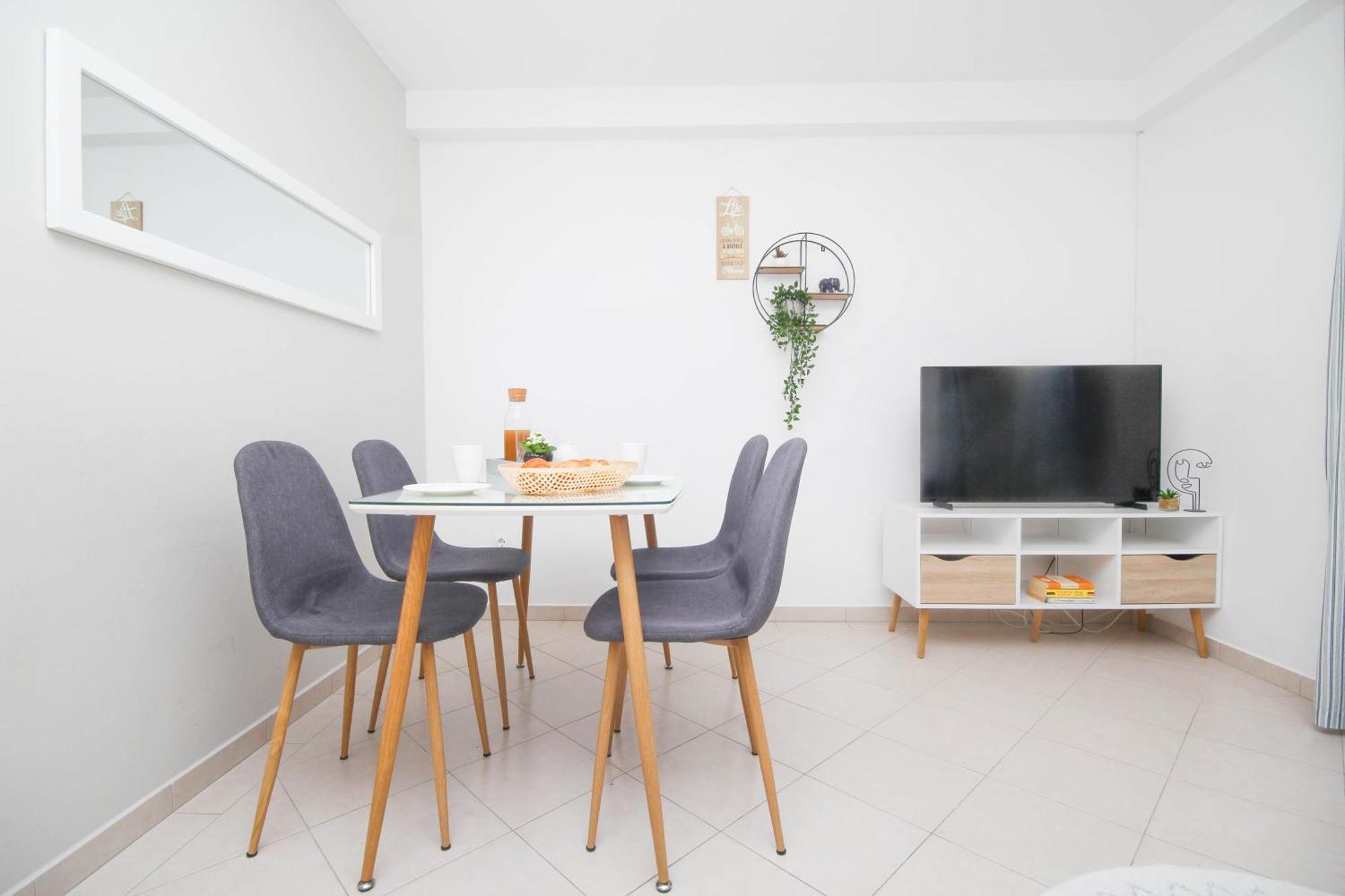 Family Petrov Apartments Водице Стая снимка