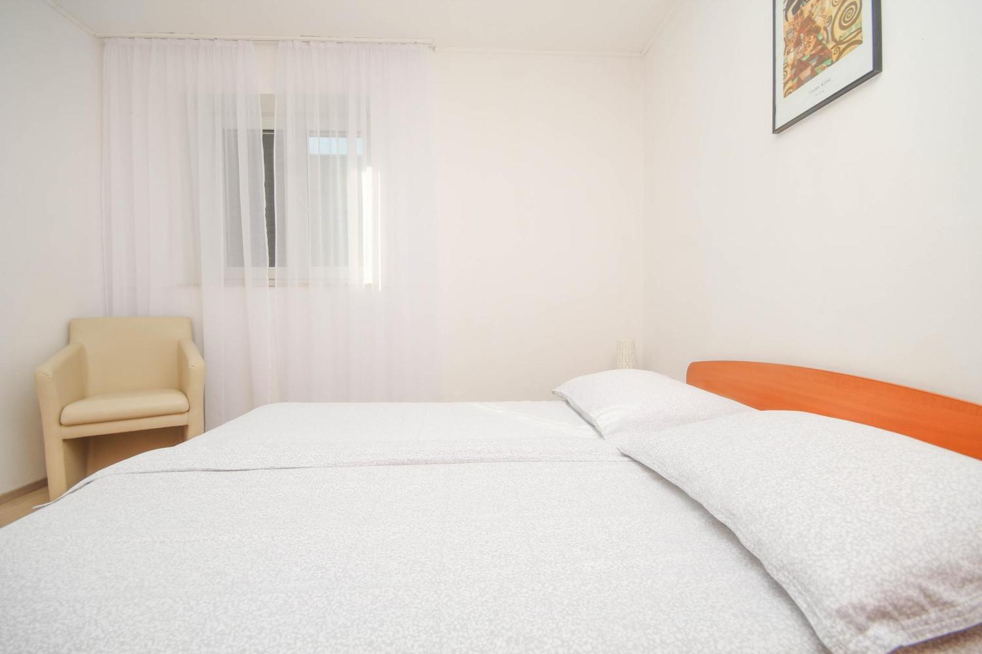 Family Petrov Apartments Водице Стая снимка