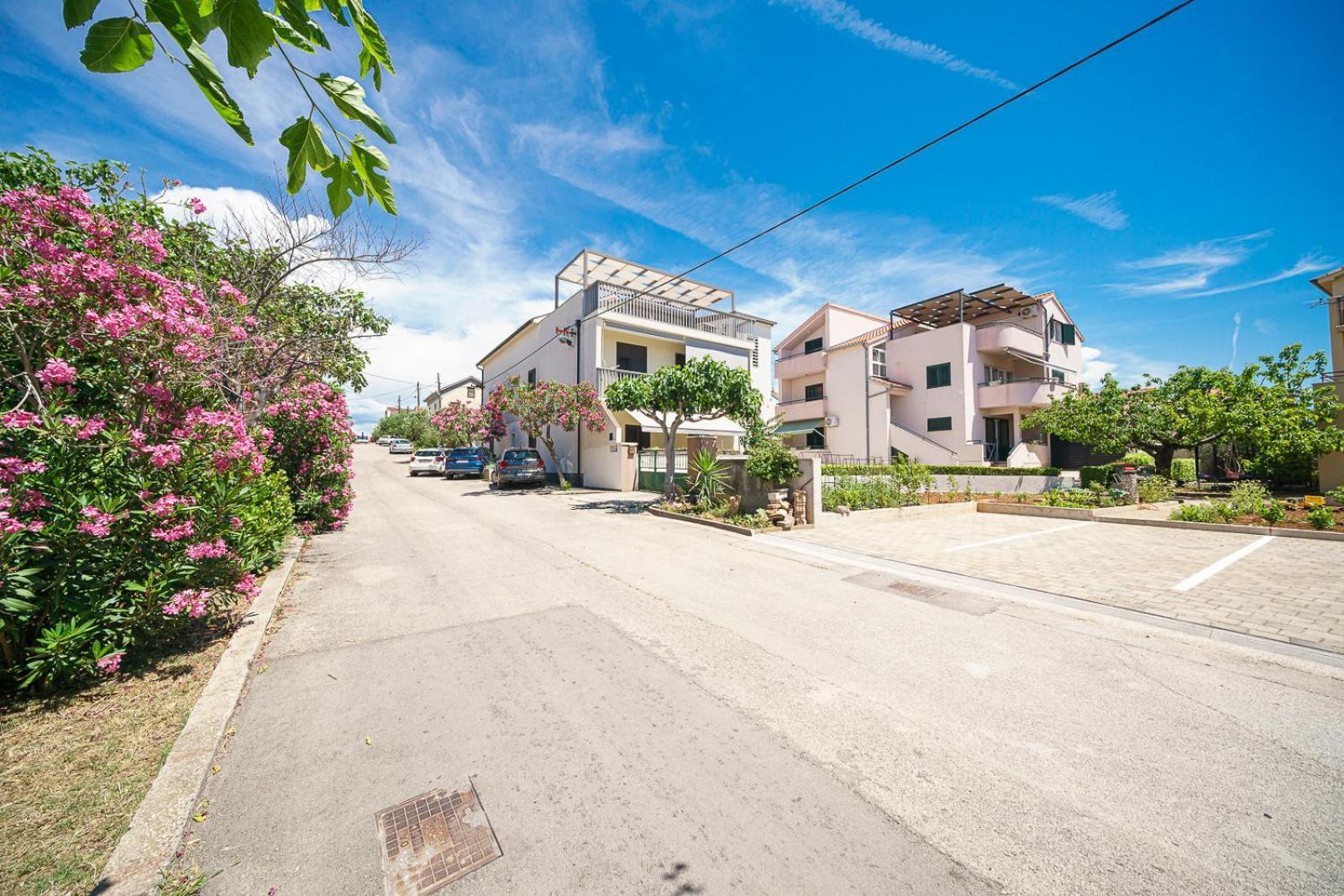 Family Petrov Apartments Водице Екстериор снимка